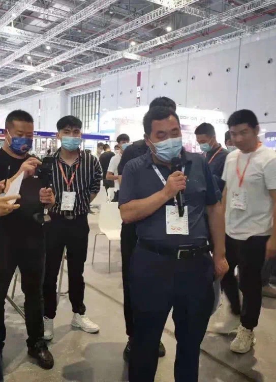 精彩回顧 | 實操理論相結(jié)合,為您深度呈現(xiàn)兩聯(lián)供市場技術(shù)要點-暖通展|上海暖通舒適系統(tǒng)展COMFORTECO CHINA 2025 精彩回顧 | 實操理論相結(jié)合,為您深度呈現(xiàn)兩聯(lián)供市場技術(shù)要點-暖通展|上海暖通舒適系統(tǒng)展COMFORTECO CHINA 2025